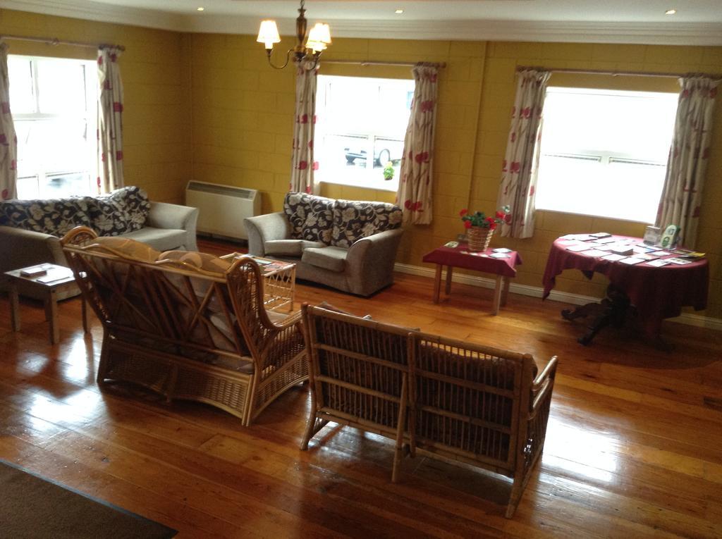 Tralee Holiday Lodge Guest Accommodation Exterior photo
